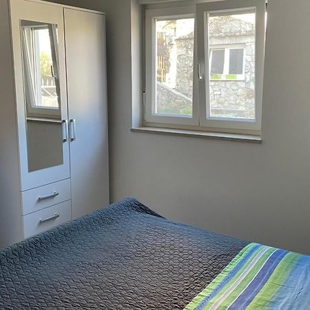 Apartment Ariela ロヴィニ エクステリア 写真